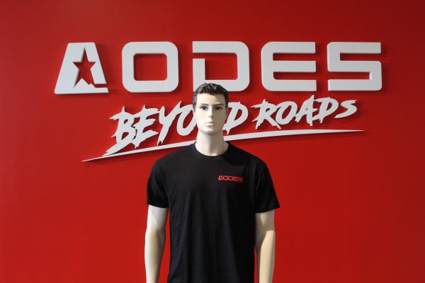 TRIČKO ODES ČERNÉ