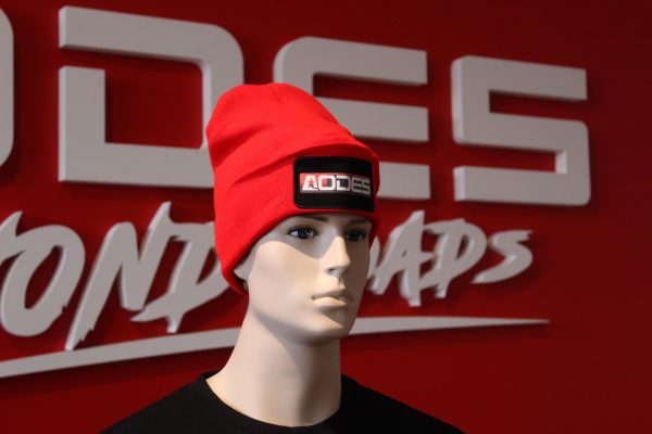 ODES ČEPICE ČERVENÁ